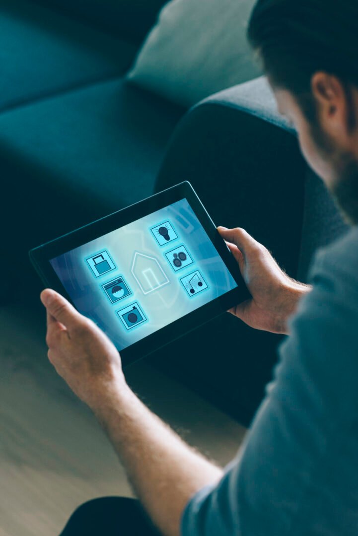 Controlling smart devices with tablet app